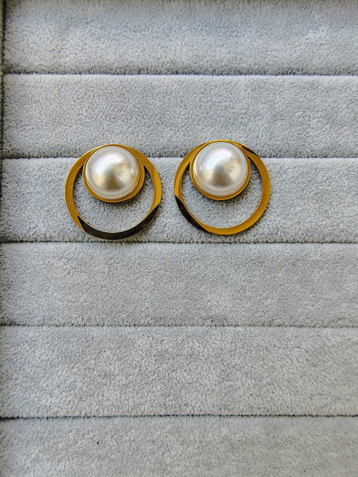 Pearl Circle Earrings - Gold Stainless Steel Studs