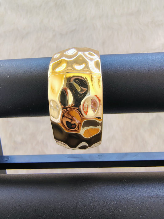 Gold Crushed Texture Bangle Bracelet - Stainless Steel